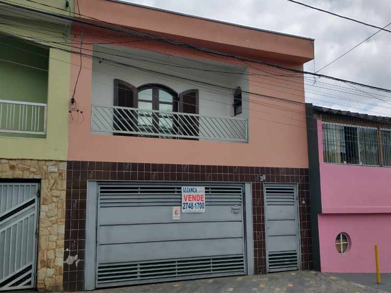 CASA ASSOBRADADA À VENDA JARDIM SANTA MARCELINA 