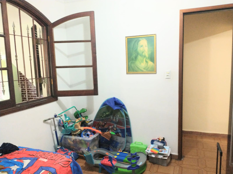 CASA ASSOBRADADA À VENDA JARDIM SANTA MARCELINA 