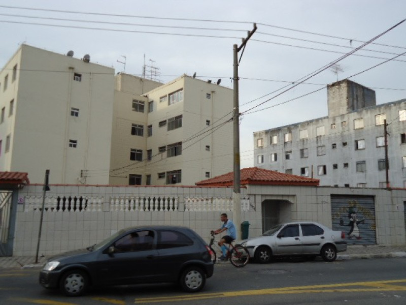 APTO ALUGAR ARTUR ALVIM (JÁ ALUGADO EM 10/12/24)
